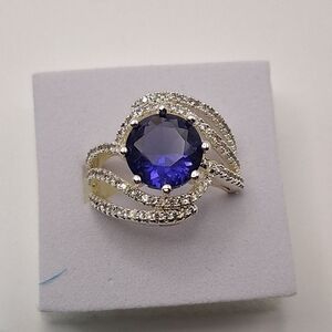 Size 7 Blue Swarovski Crystal Swirl Halo Statement Ring NWT